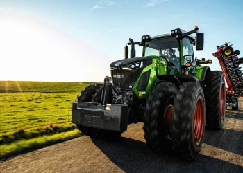 Tractor Market Set to Grow from USD 79.79 Billion in 2025 to USD 123.93 Billion by 2035 at 4% CAGR